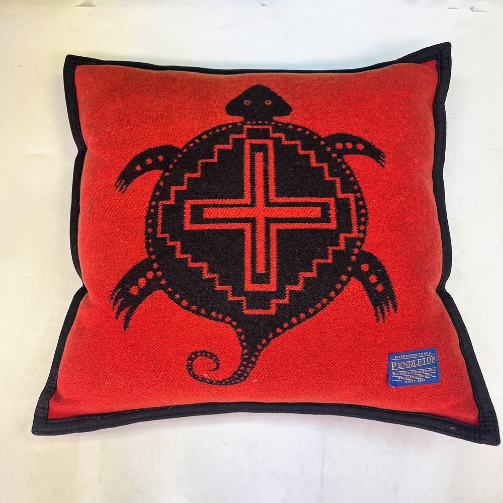 Pendleton Wool Reversible Turtle Geometric Throw Pillow Red Black 20x20 Feather